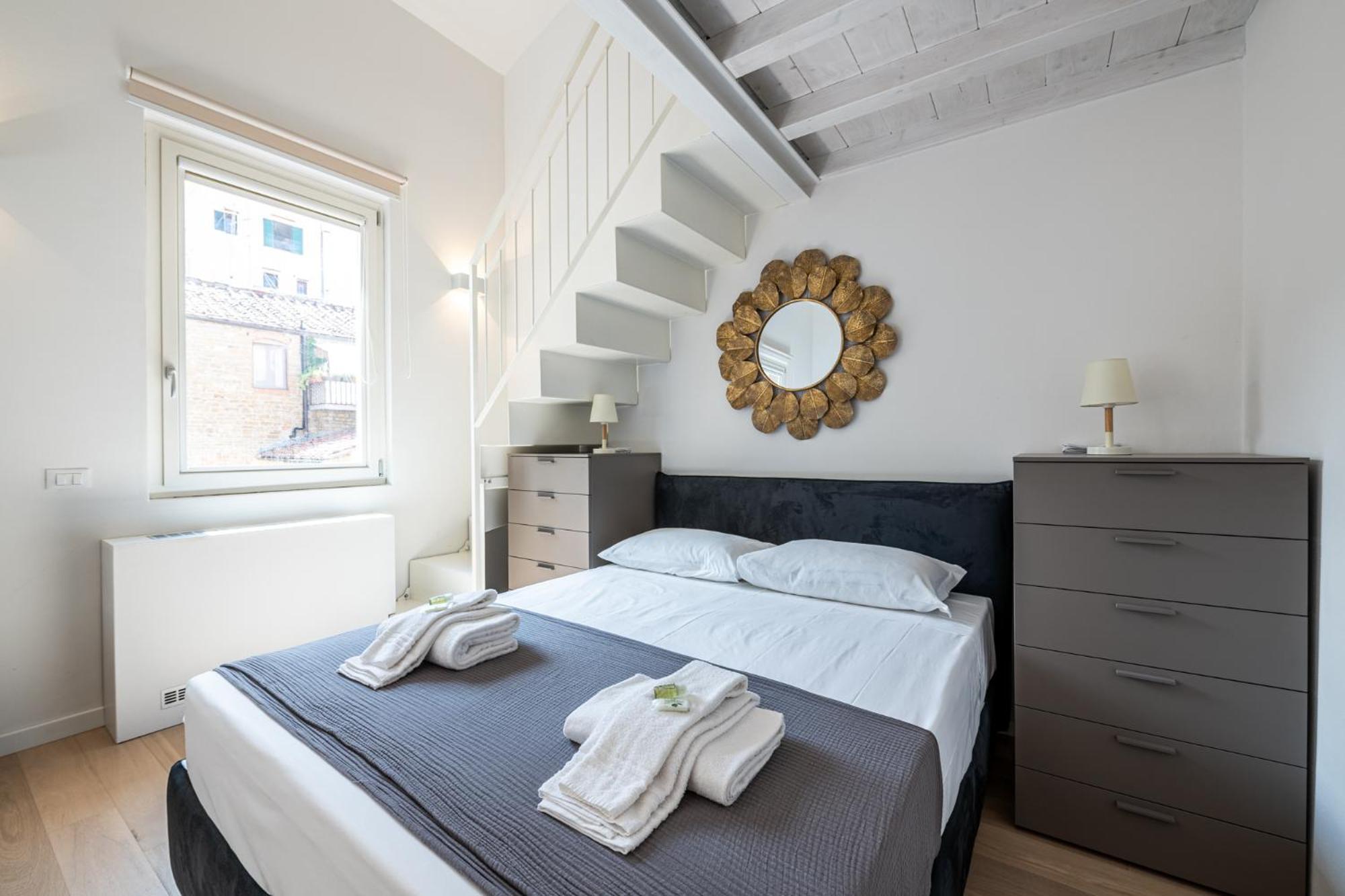 Algila Lifestyle Tornabuoni Apartments Florence Extérieur photo